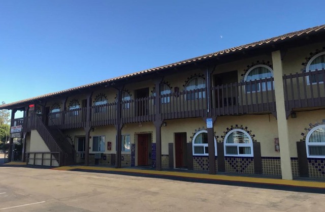 Hacienda Motel