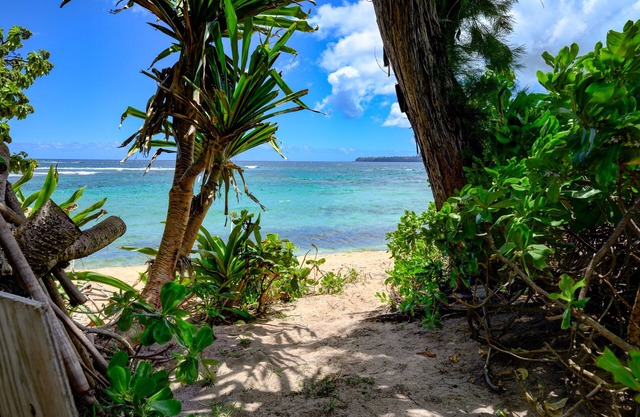 Haena Beachfront mit atemberaubendem Panoramablick auf das Meer - TVNC # 5134