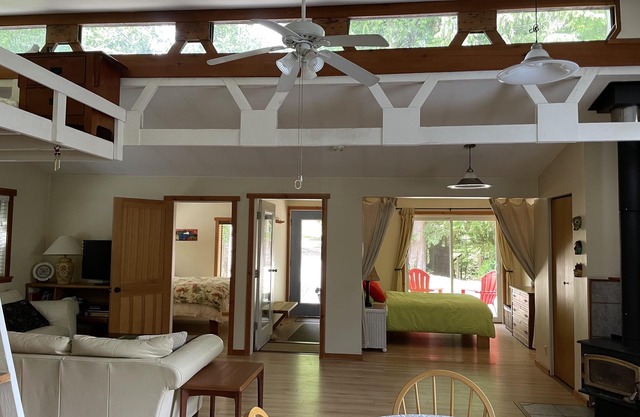 Hague Lake Family Friendly Casita