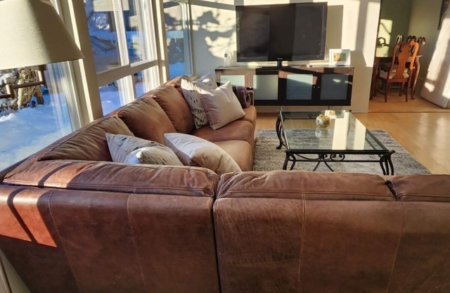 Half Acre of amazing privacy in Lynn Valley North Vancouver, BC Serenity