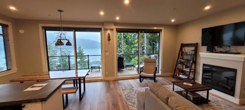 Halibut Hideaway