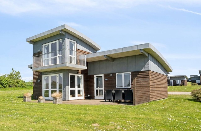 "Halvor" - 275m from the sea by Interhome