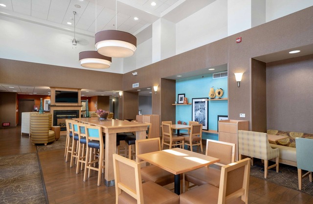 Hampton Inn And Suites Madera