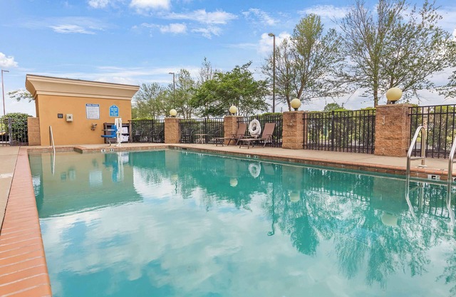 Hampton Inn Atmore