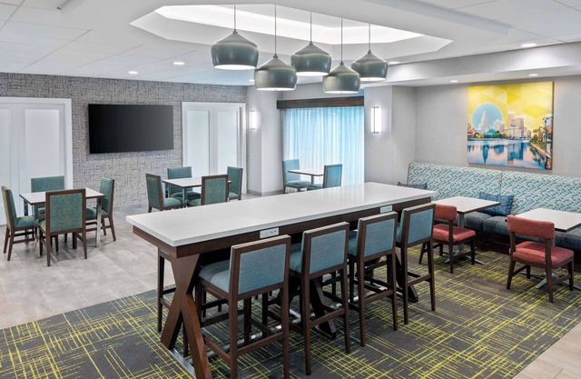 Hampton Inn Coventry - Warwick Area