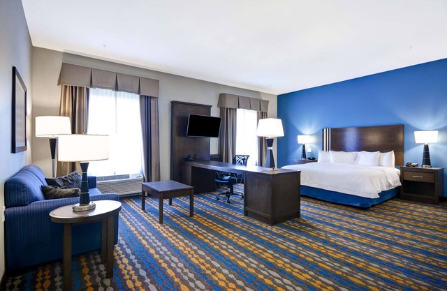 Hampton Inn Kenedy