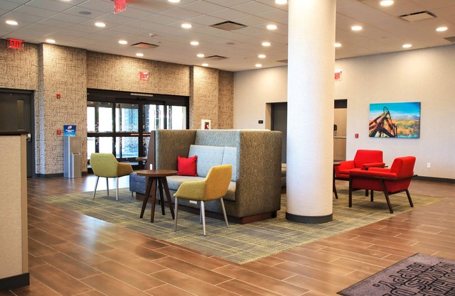 Hampton Inn Lead