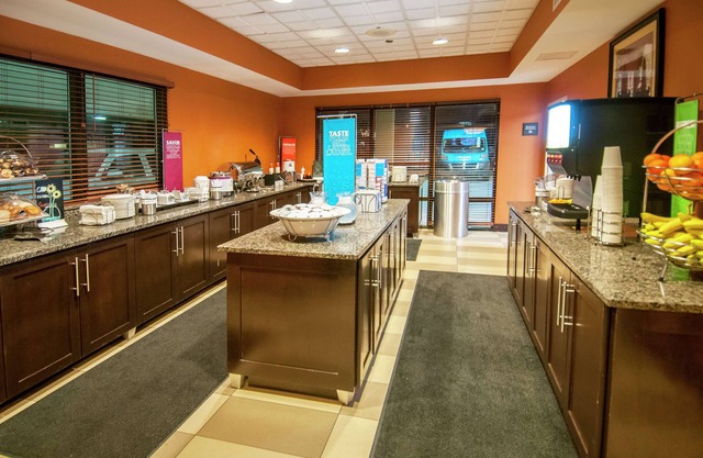 Hampton Inn Metairie