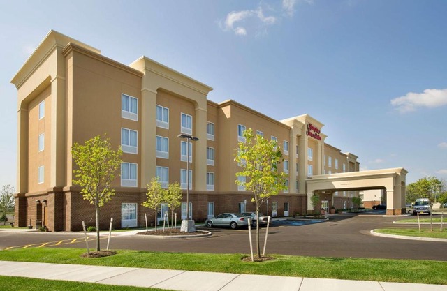 Hampton Inn & Suites - Buffalo Airport