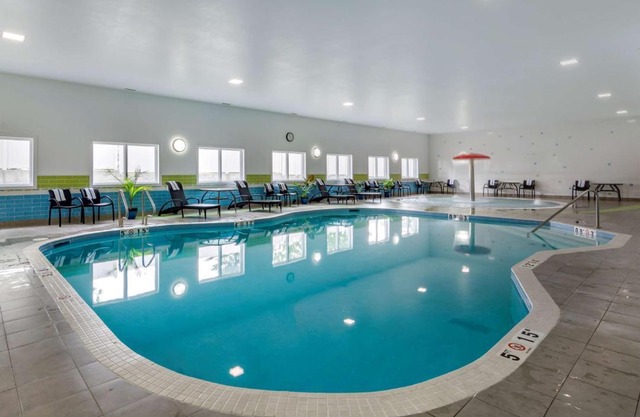 Hampton Inn & Suites Edmonton/West