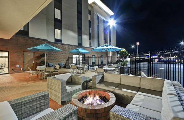 Hampton Inn & Suites Grants Pass