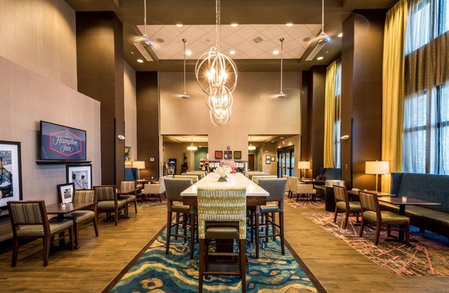 Hampton Inn & Suites Gulfport I-10
