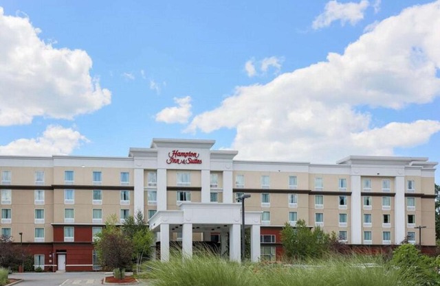 Hampton Inn & Suites Poughkeepsie