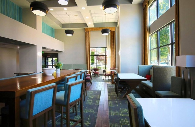 Hampton Inn & Suites Tacoma