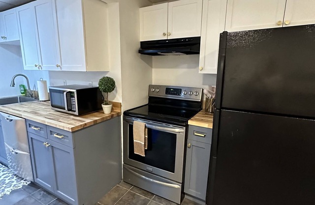 Hamptons Apartment