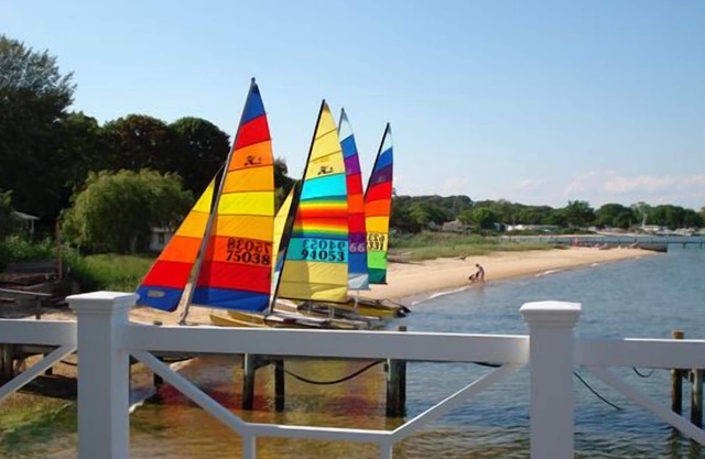 Hamptons Wasser mit eigenem Strand & Pool