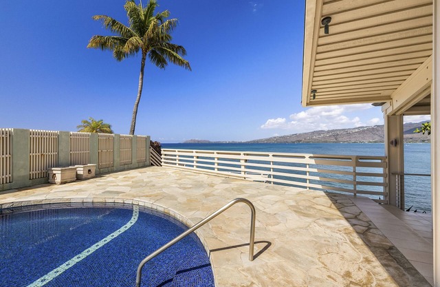 Hanapepe House: Newly Renovated Home w/ Private Pool, A/C & Amazing Ocean Views!