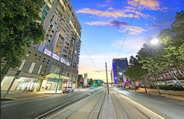 Happy bnb suite on Adelaide CBD