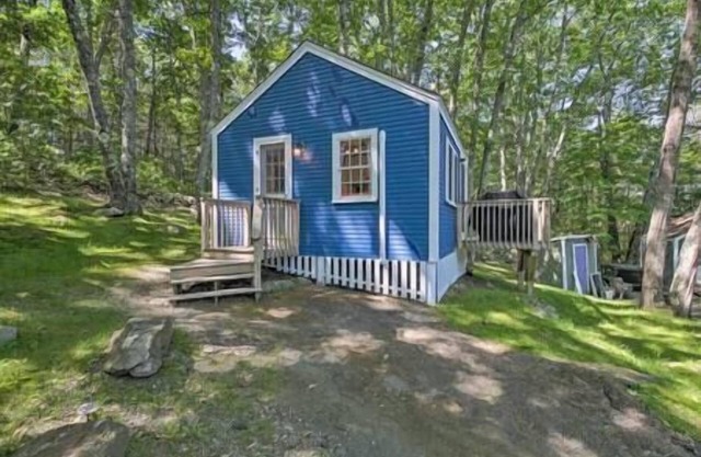 Happy Cottage Near Everything 11