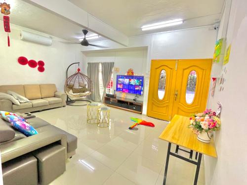 Happy Gather Homestay 欢聚阁