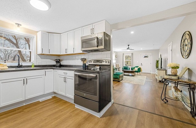 Happy Haven: A Delightful 2 Bedroom Central Retreat