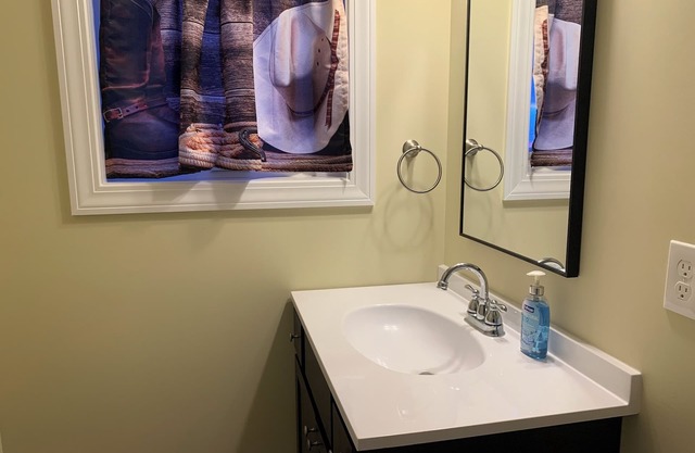 Happy Pastures Campground Suite 2