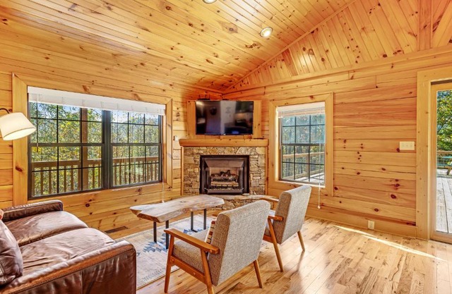Happy Top Hideaway