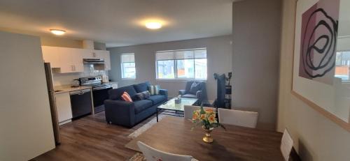 Happy Zone Suite with AC - Sleeps 4, Free Treats !
