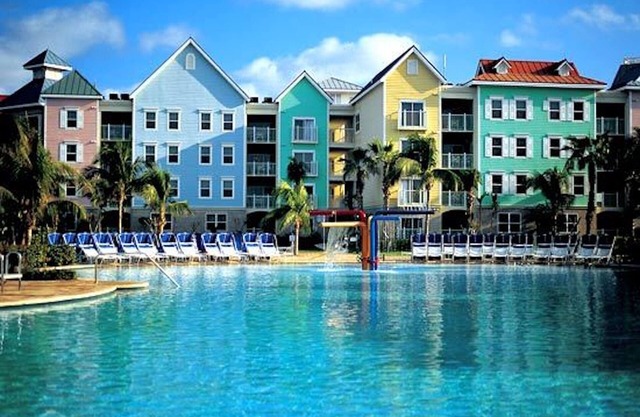 Harborside Resort at Atlantis, One Bedroom Deluxe Villa, 4 Atlantis wristbands!