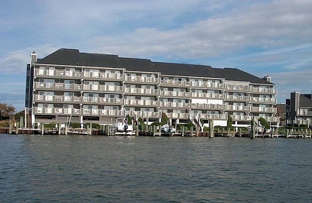 Harbour Island 406K-Baywater 14th St, WIFI, Pool, Elev, W/D, AC