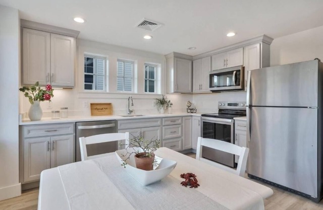 Harbourtown Suites