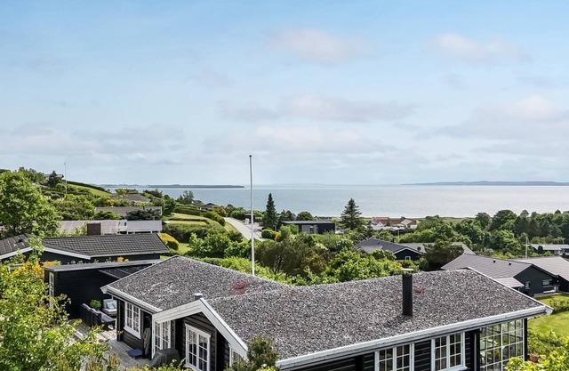 "Harda" - 800m from the sea by Interhome