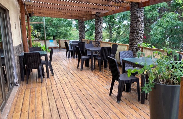 Hare Rapa Nui by Chez Joseph