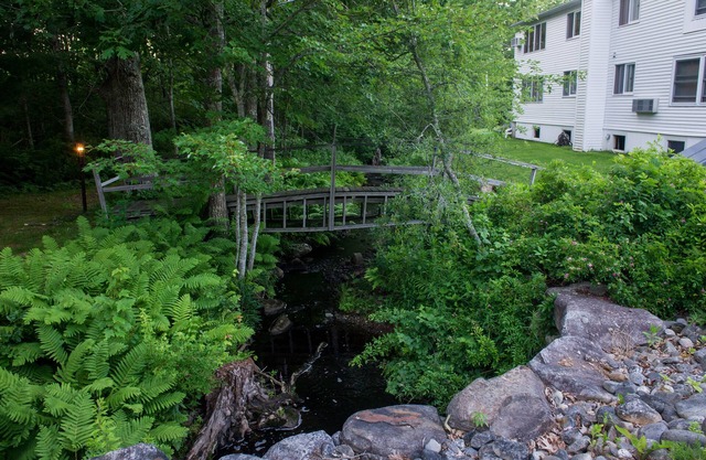 Schooner Bay Motor Inn