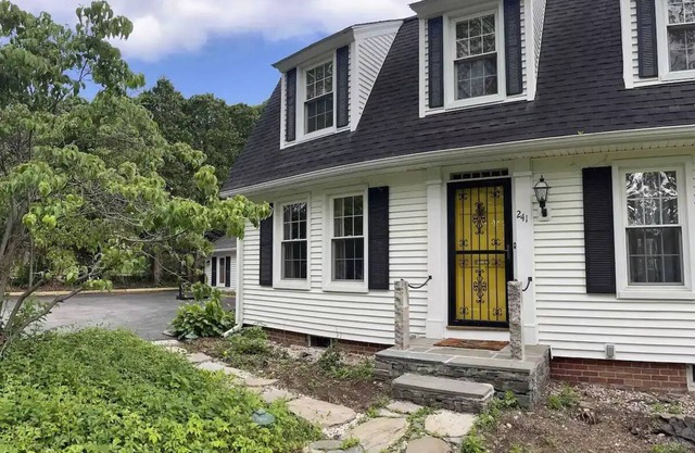 Harland Haven - 4BR Home w/ Pool
