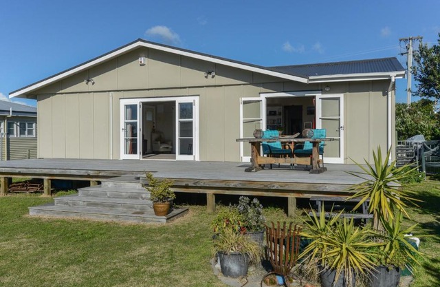 Harper Haven - Waimarama Holiday Home