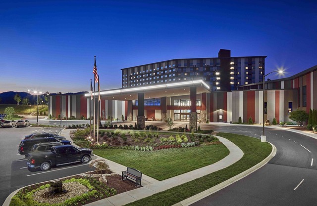 Harrah's Cherokee Valley River Casino & Hotel