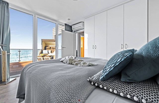 Haus am Meer: Hundefreundliches Ostsee-Ferienhaus mit Meerblick & Sauna
