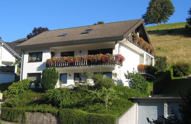 Ferienwohnung '2' mit gemeinsamer Terrasse, Balkon und Wi-Fi