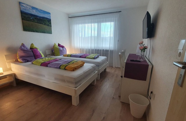 Haus "SCHWEIZBLICK", 4 Zimmer Whg, 120 m², Terrasse, Balkon moderne Ausstattung