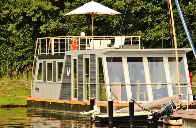 Hausboot Ueckermünde - Ihr besonderer Urlaub auf dem Wasser