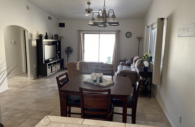 Havasu snowbird getaway on quiet North end of town