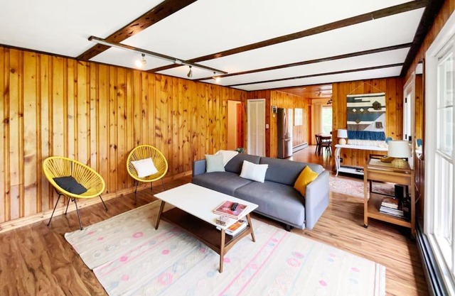 Haven Retreat in Catskills w Hot Tub & Bar Hall