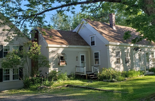 Hawks House Inn