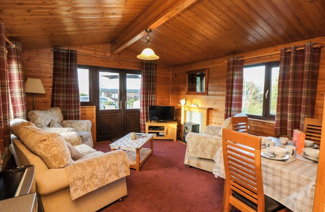 Hawthorne Lodge