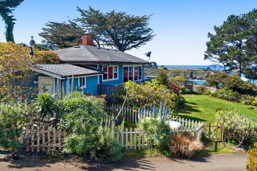 Headlands Cove - Retreat