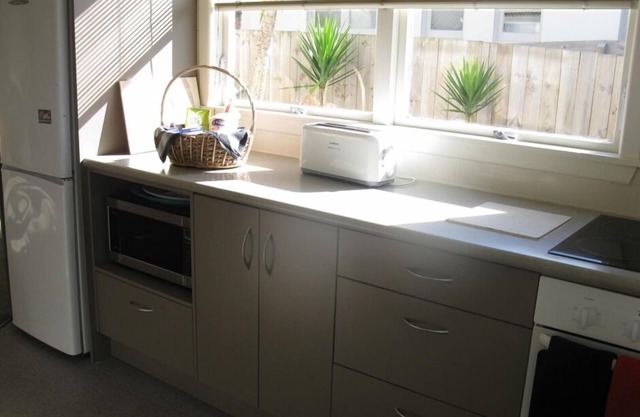 Heaphy Street Apartment