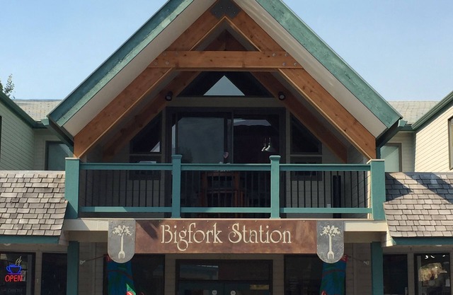 Herz von Downtown Bigfork!