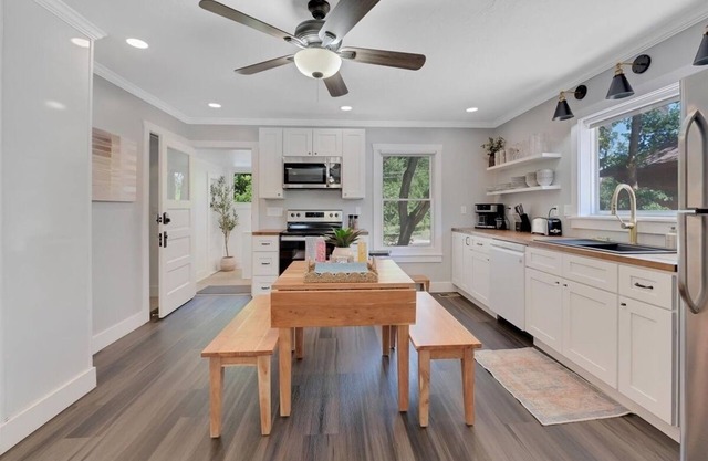 Heart of Logan - Historic Home by USU updated 3 bedroom 1 bath with open concept