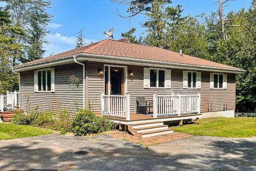 Heart Pond Hideaway & Annex